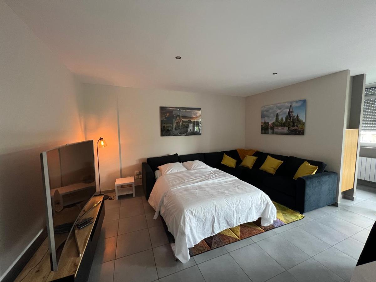 Break In Metz Lägenhet Longeville-les-Metz Exteriör bild